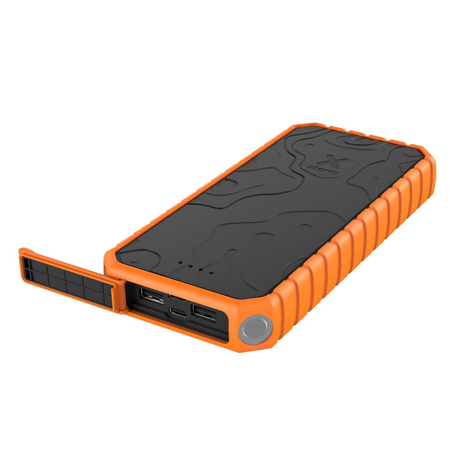 Batterie externe orange et noire avec couvercle de port ouvert, montrant les ports. Design de surface noir.