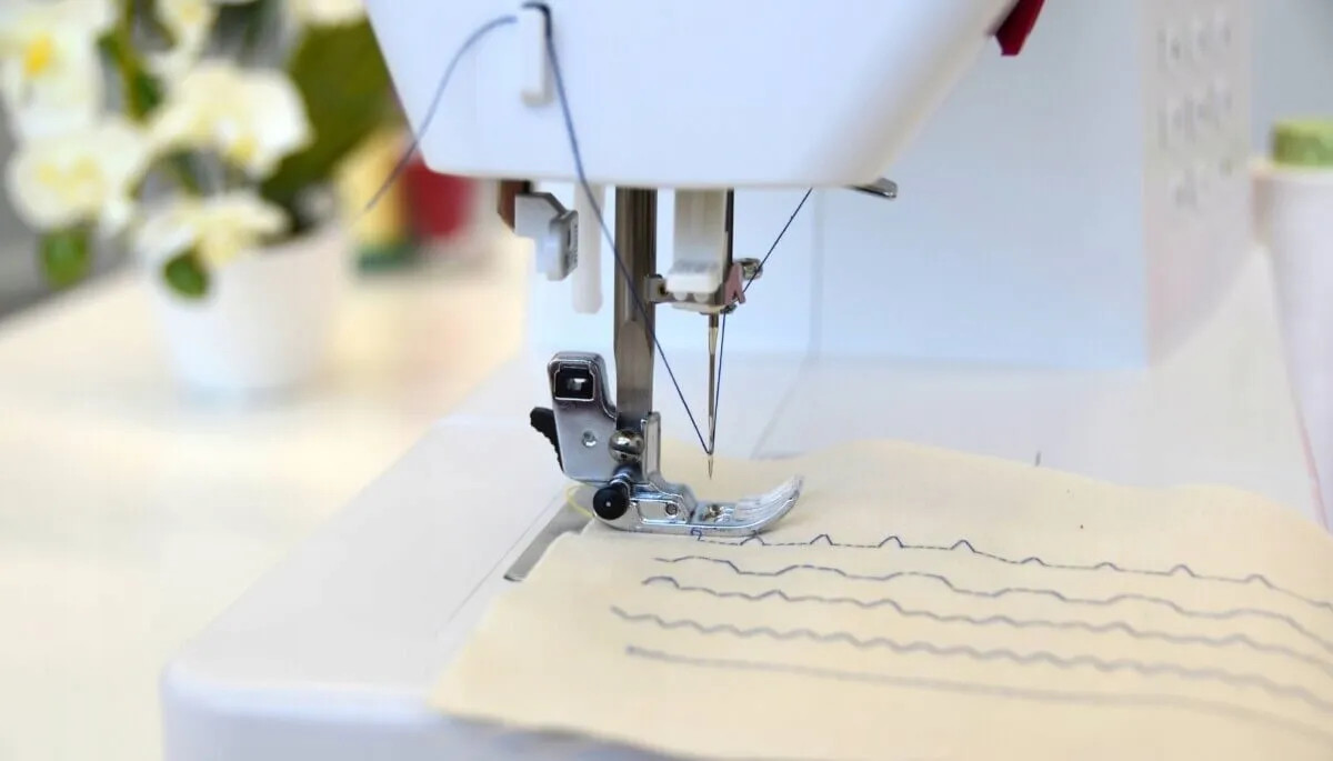 Maszyna do szycia BERNETTE Sew&Go 8