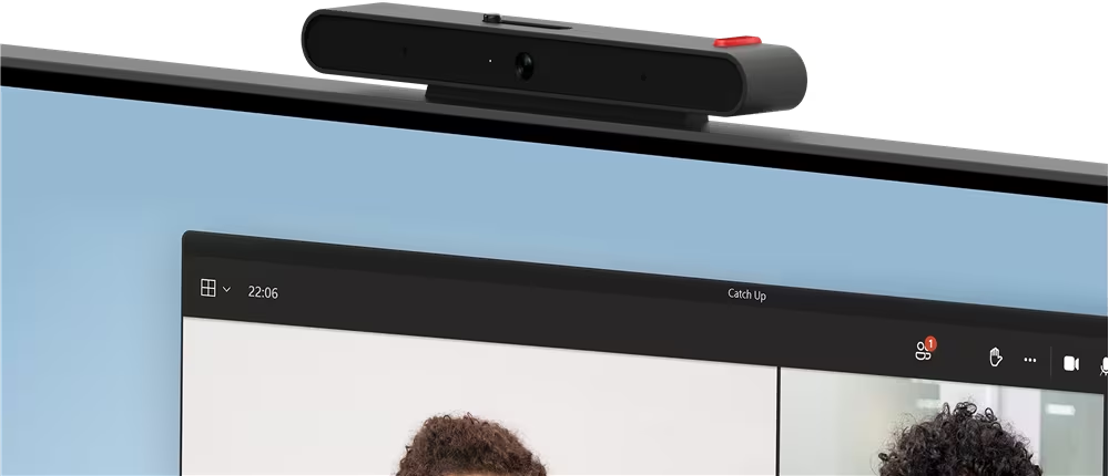Webcam auf einem Monitor, Videoanruf zeigend.