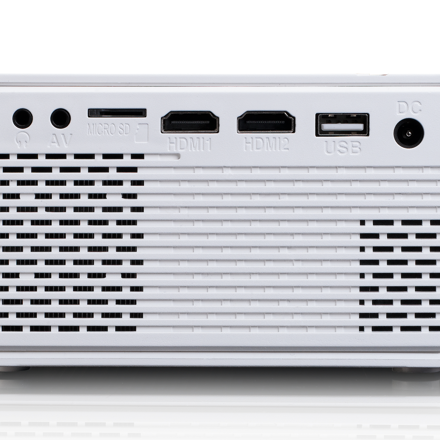 Panneau arrière de projecteur blanc avec ports de connexion : AV, Micro SD, HDMI, USB et DC.