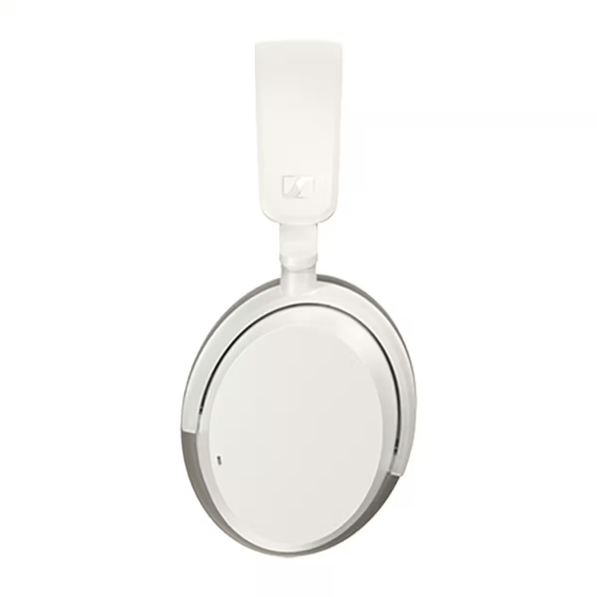 Auriculares blancos sobre la oreja con diseño simple, colgados verticalmente.
