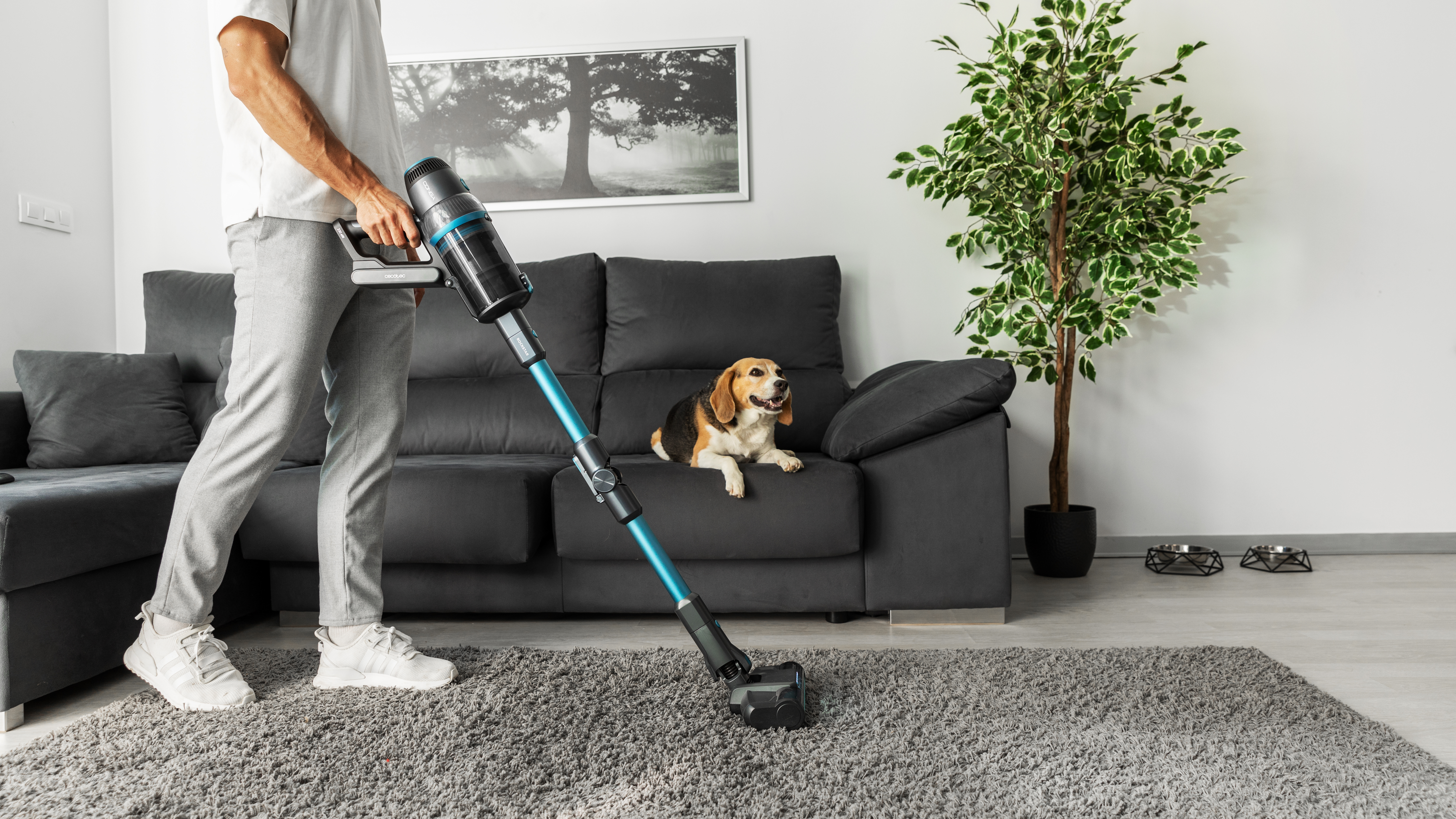 Aspirador escoba - Cecotec Conga Rockstar 2500 Advance Ergowet, 680 W, 26 kPa, 230 aW, Tubo flexible, Depósito de agua, 4 en 1, 90 min, Black Blue