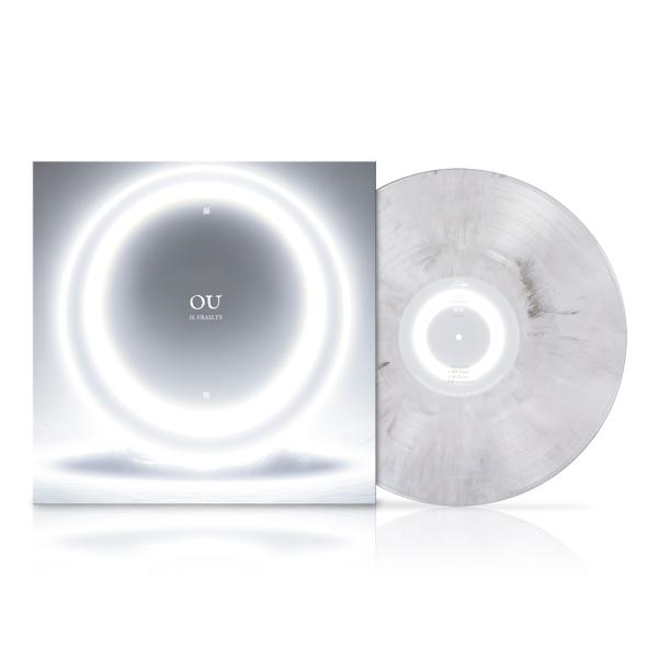 Vinyl-Schallplatte mit weißem Cover und großem, leuchtendem weißen Kreis. Der Text 'OU' ist vorhanden.