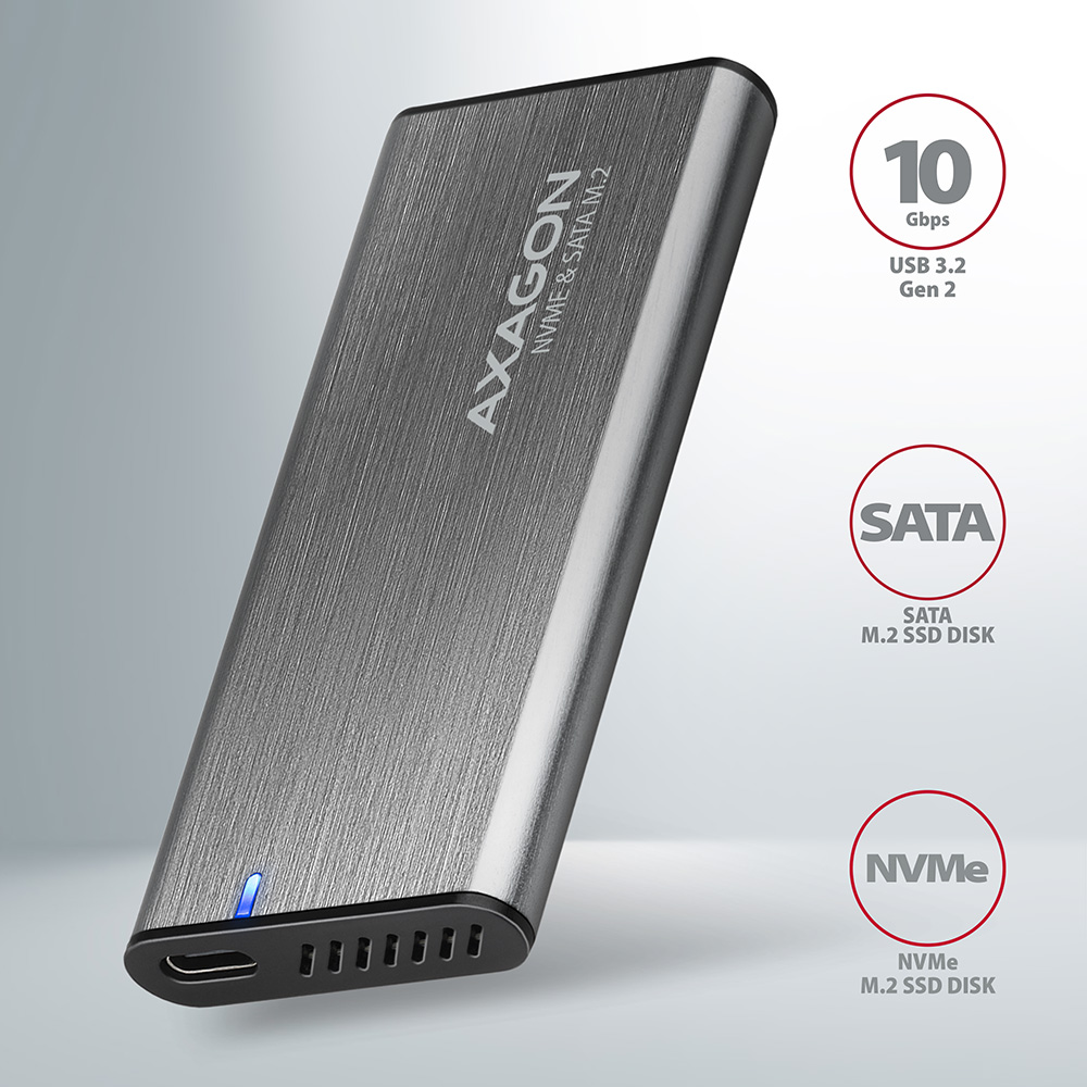 Ezüst külső merevlemez Axagon logóval. SATA, NVMe és USB 3.2 Gen 2 ikonok.