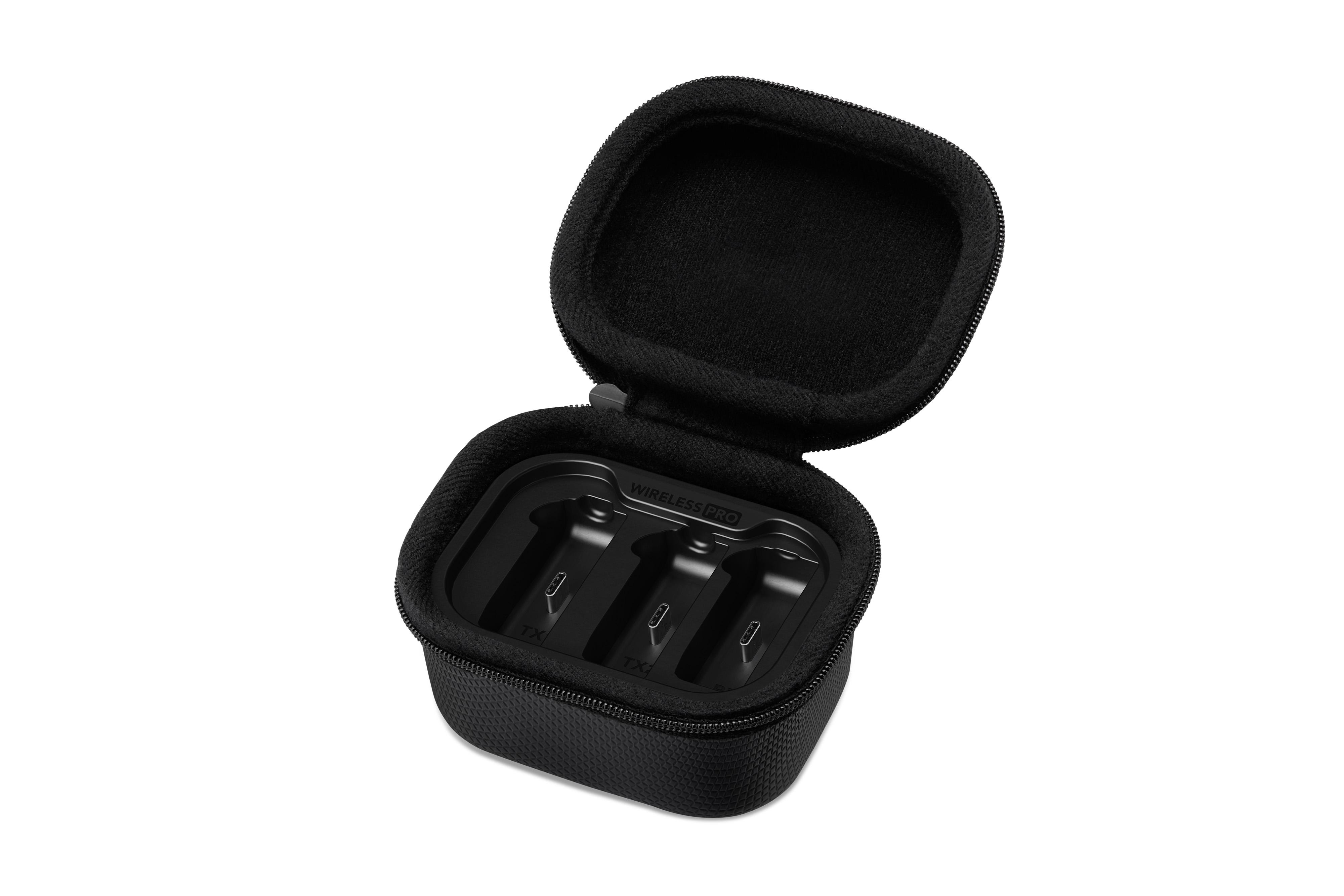 Schwarze Tragetasche mit drei Fächern für Wireless Pro.