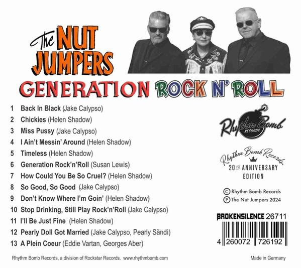 Das Albumcover zeigt drei Männer, den Bandnamen und eine Trackliste.