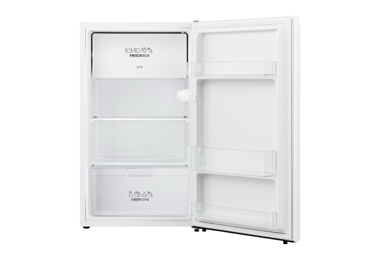 Weißer Mini-Kühlschrank, Tür offen. Gefrierfach, Regale und eine Gemüseschublade sind sichtbar.