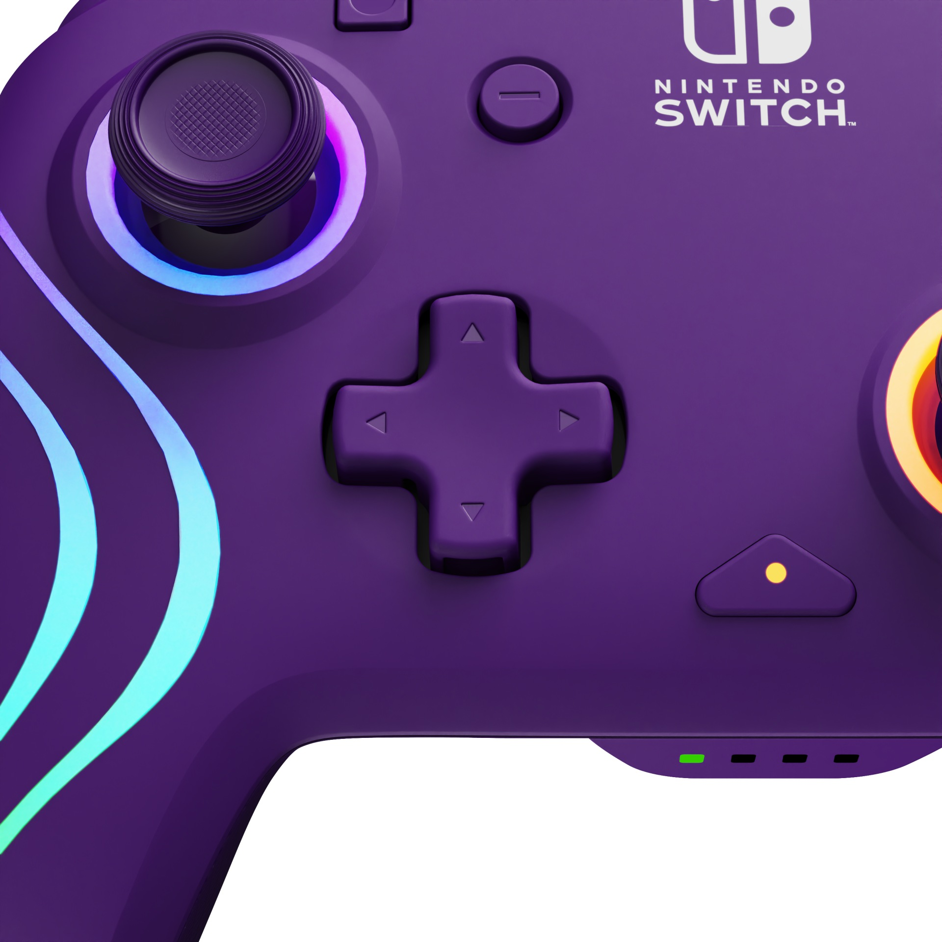 Fioletowy kontroler Nintendo Switch z joystickiem, przyciskami kierunkowymi i innymi przyciskami sterującymi.