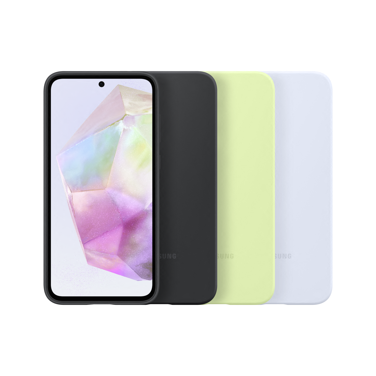 Een smartphone en drie hoesjes, zwart, groen en wit, op een zwarte achtergrond.
