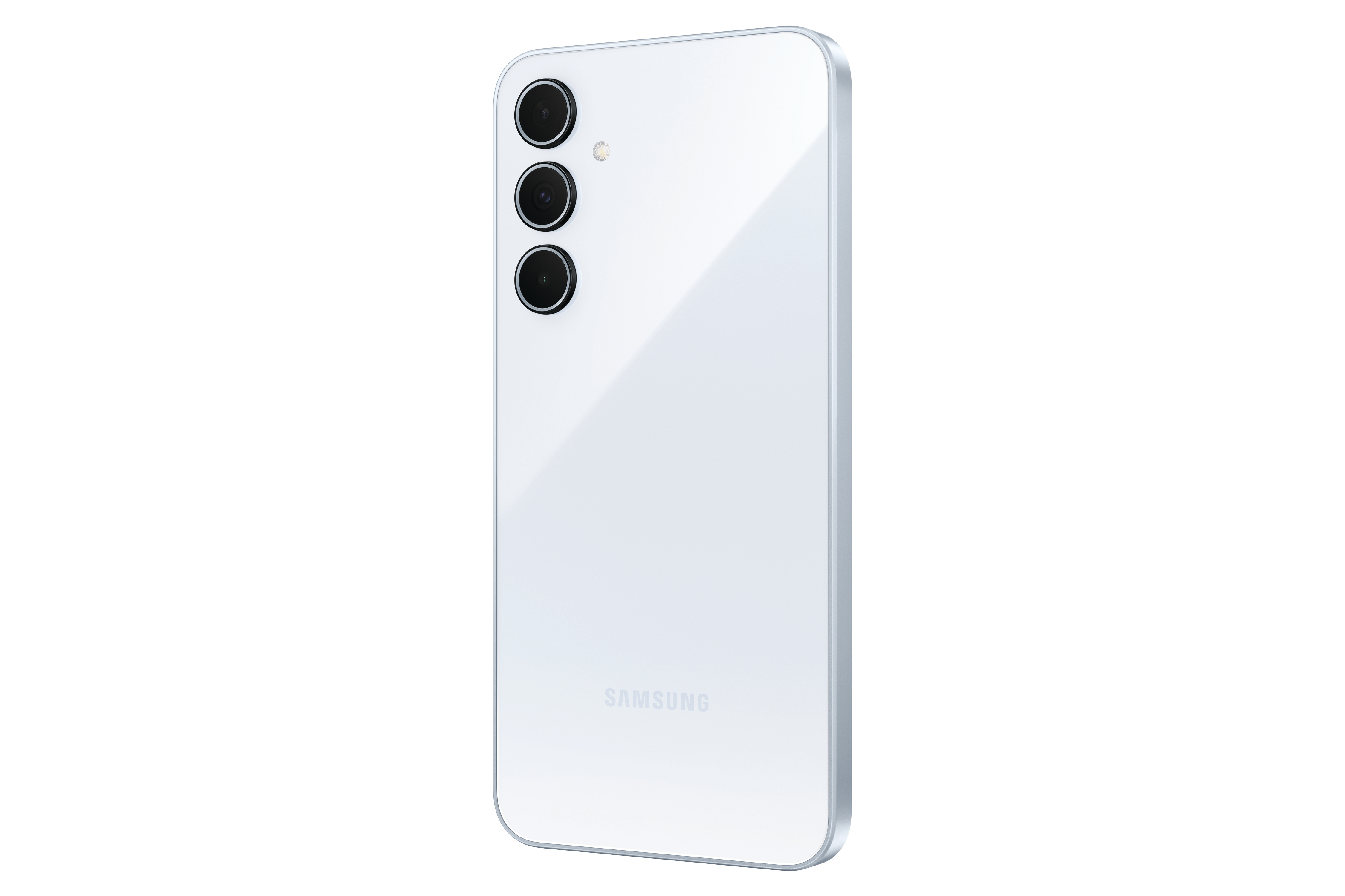 Die Rückseite eines weißen Samsung-Telefons mit drei Kameras in vertikaler Linie. Das Samsung-Logo ist sichtbar.