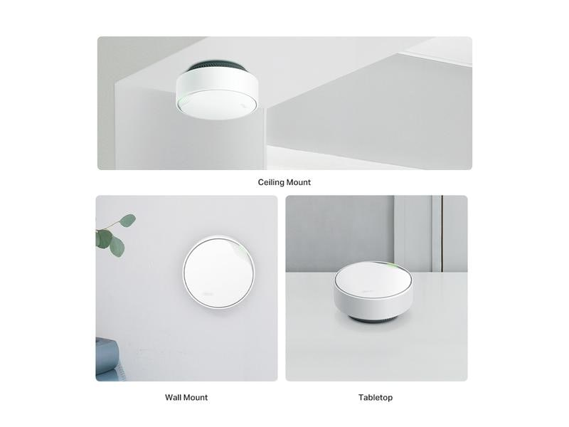 Weiße Smart-Home-Geräte auf weißen Oberflächen. Decken-, Wand- und Tischmontage.