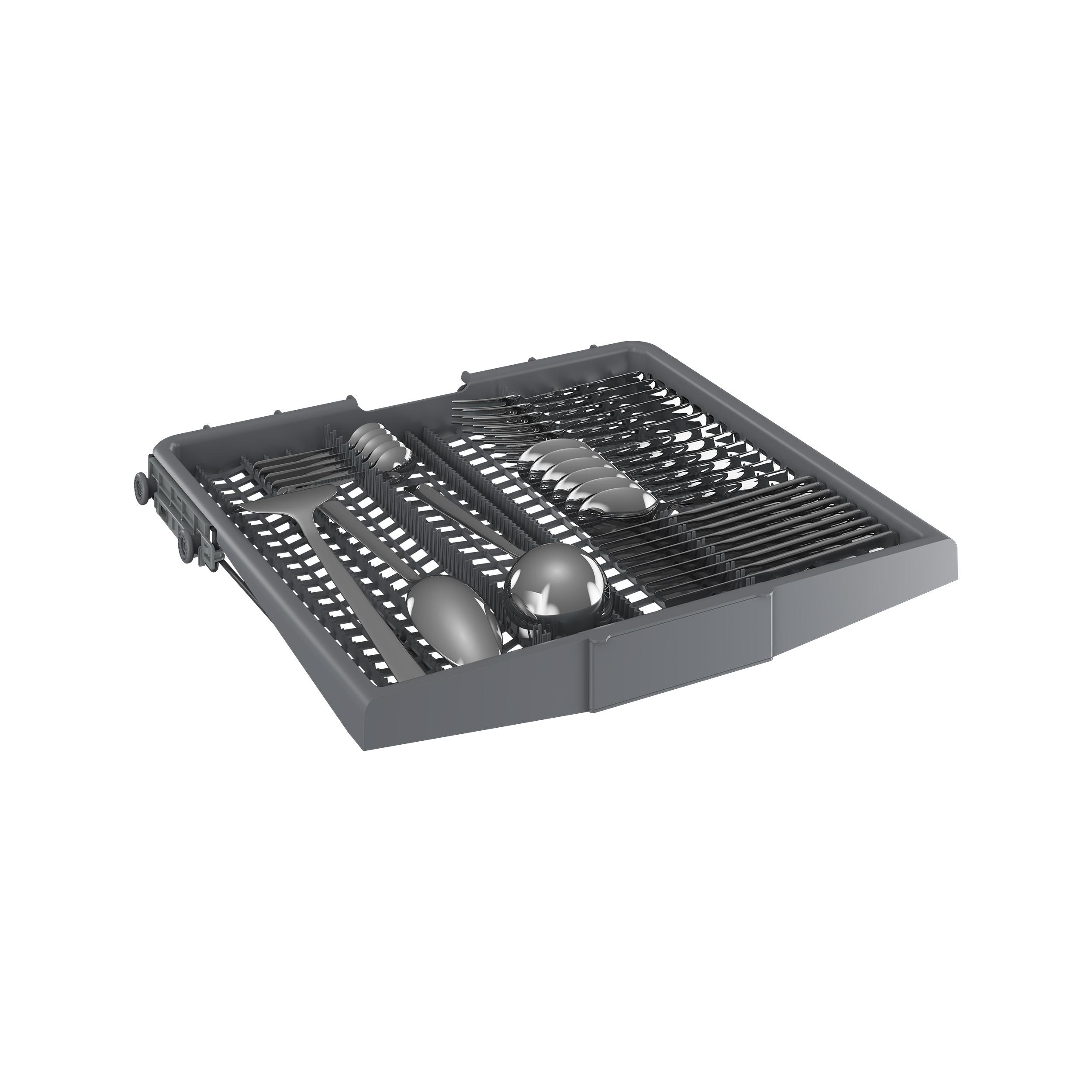 Ein Besteckkorb für die Spülmaschine, gefüllt mit Silberwaren.