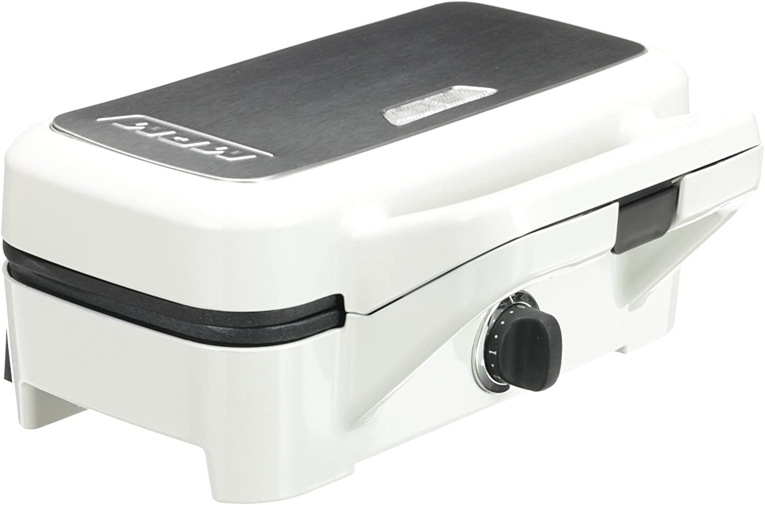 Biała gofrownica z czarnym blatem i czarnym pokrętłem. Białe tło.