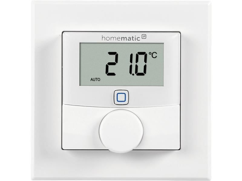 Weißes Homematic IP Thermostat mit Digitaldisplay, das 21.0 Grad Celsius und AUTO anzeigt, auf weißem Hintergrund.