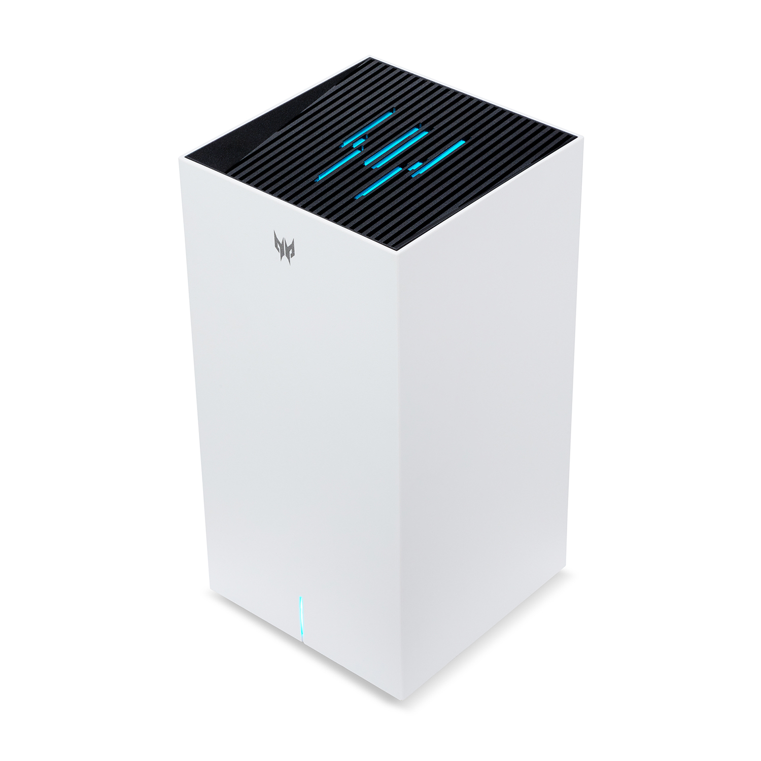 Un case per computer bianco con la parte superiore nera. Ha luci blu e il logo Predator sul lato.