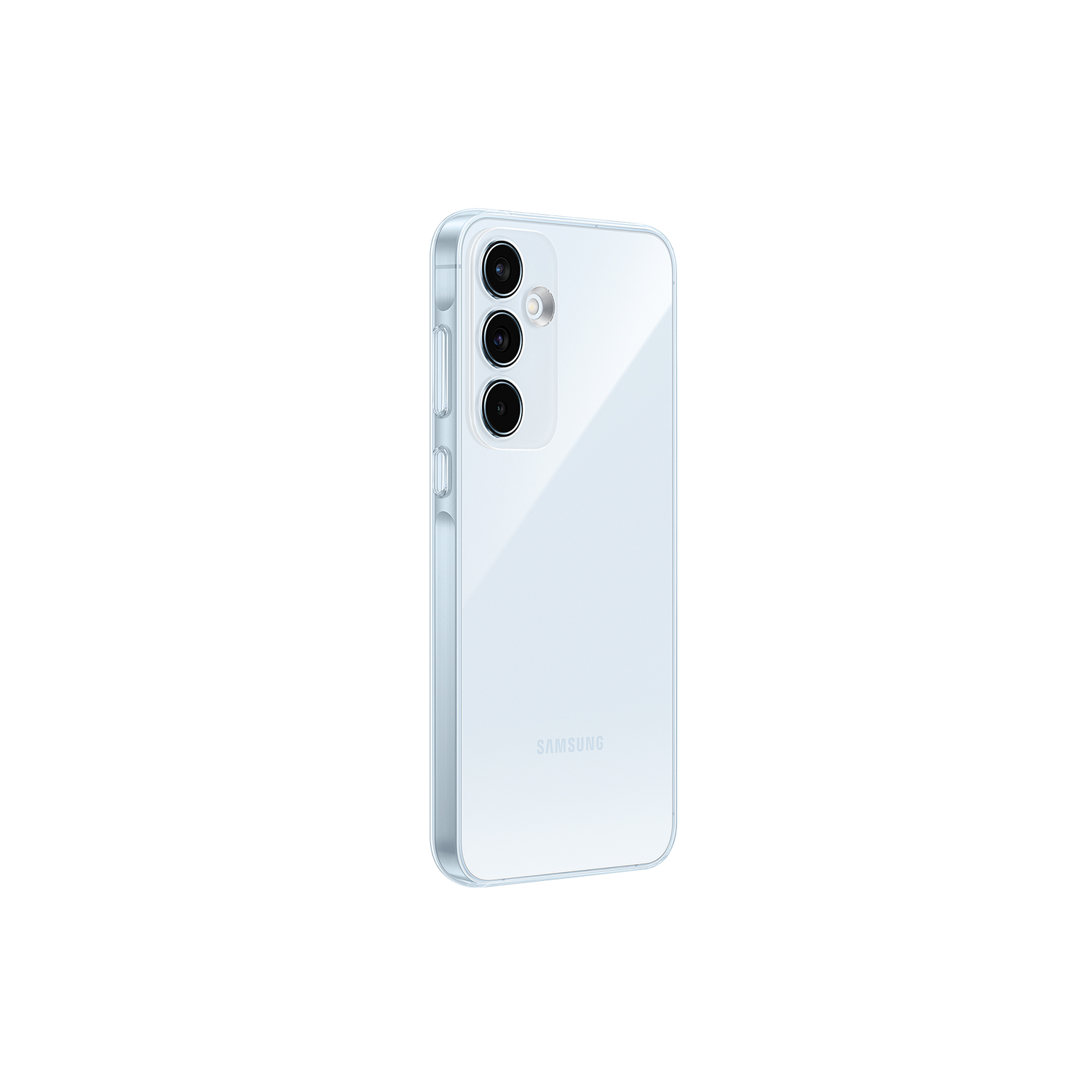 Un teléfono azul claro con una funda transparente, mostrando la vista trasera. Triple cámara visible.
