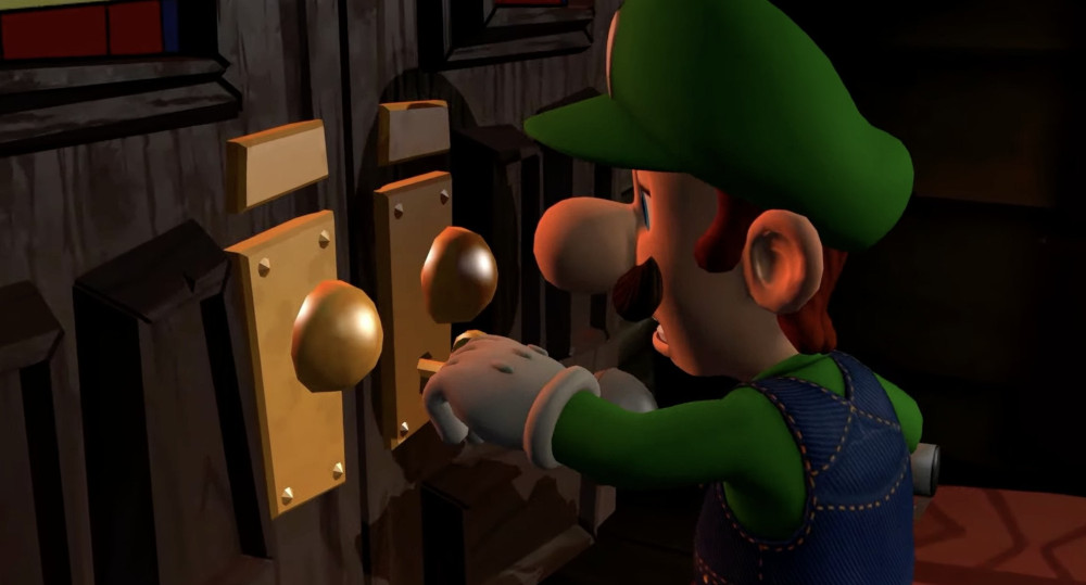 Luigi in a video game, interacting with a golden door mechanism.