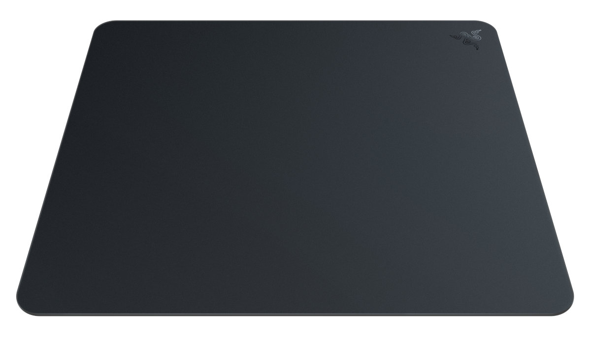 Czarna podkładka pod mysz Razer. Ma prostokątny kształt z logo Razer w rogu.