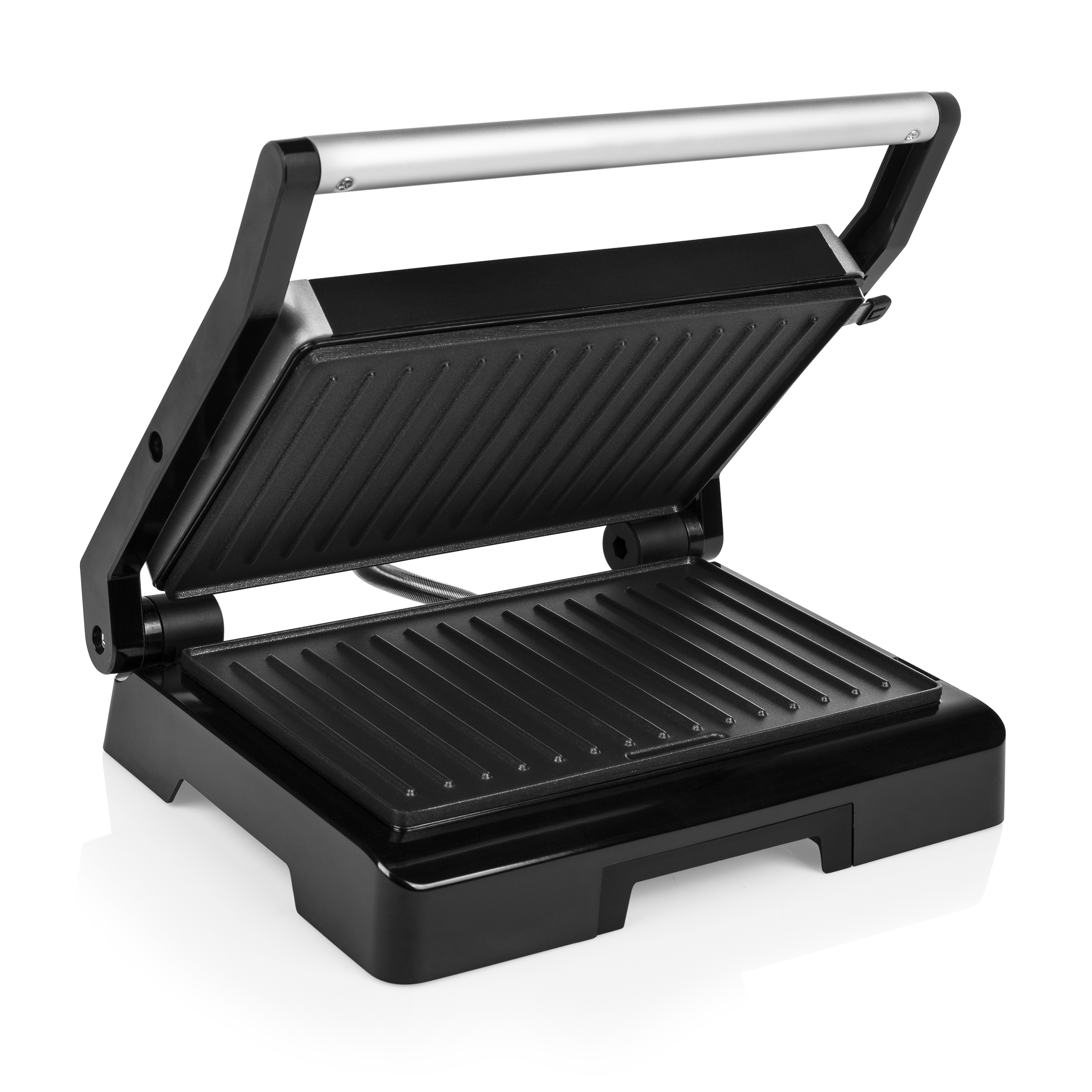 Schwarze Panini-Presse, offen. Grillplatten sichtbar, Griff oben. Weißer Hintergrund.