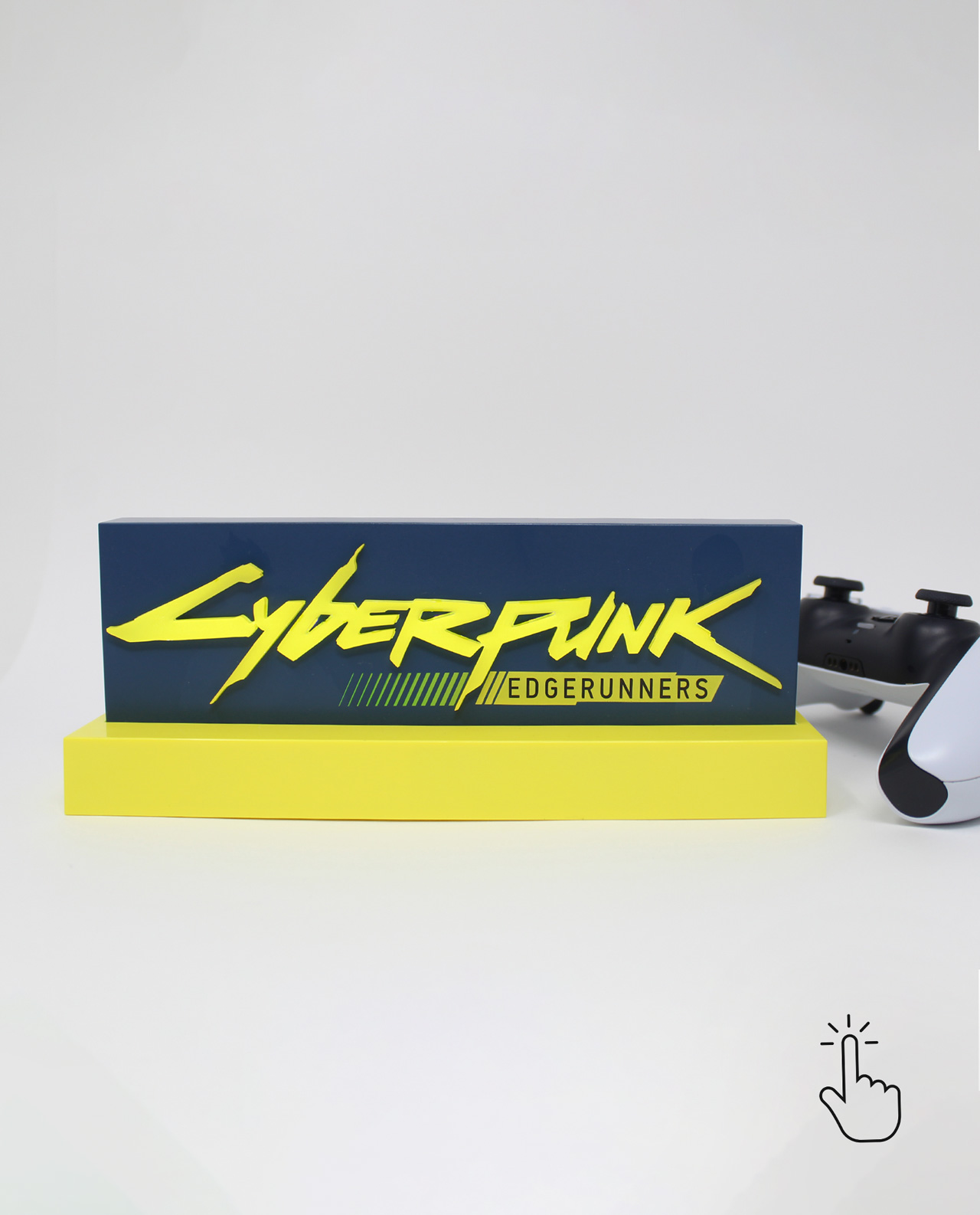 Cyberpunk Edgerunners Logo auf gelber Basis mit einem Controller.