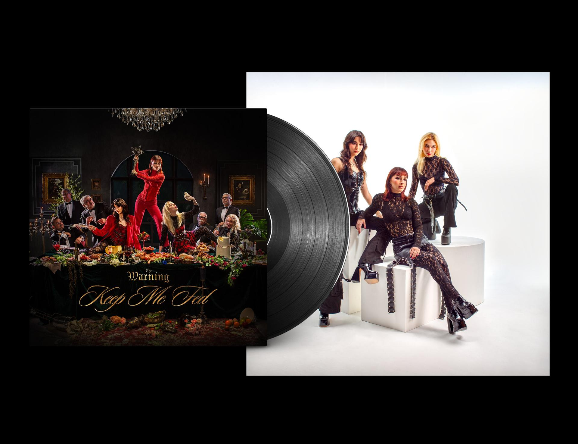 Ein Albumcover und ein Foto der Band Warning. Das Foto zeigt vier Bandmitglieder.