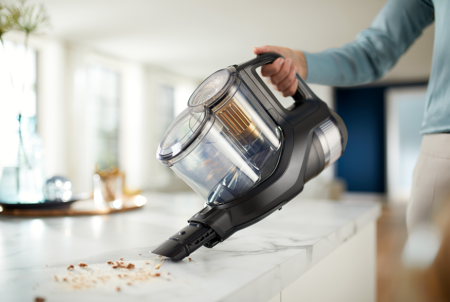 PHILIPS XC8347/01 8000 SpeedPro Max AquaPlus Vezeték nélküli porszívó és felmosó, fekete, 25,2 