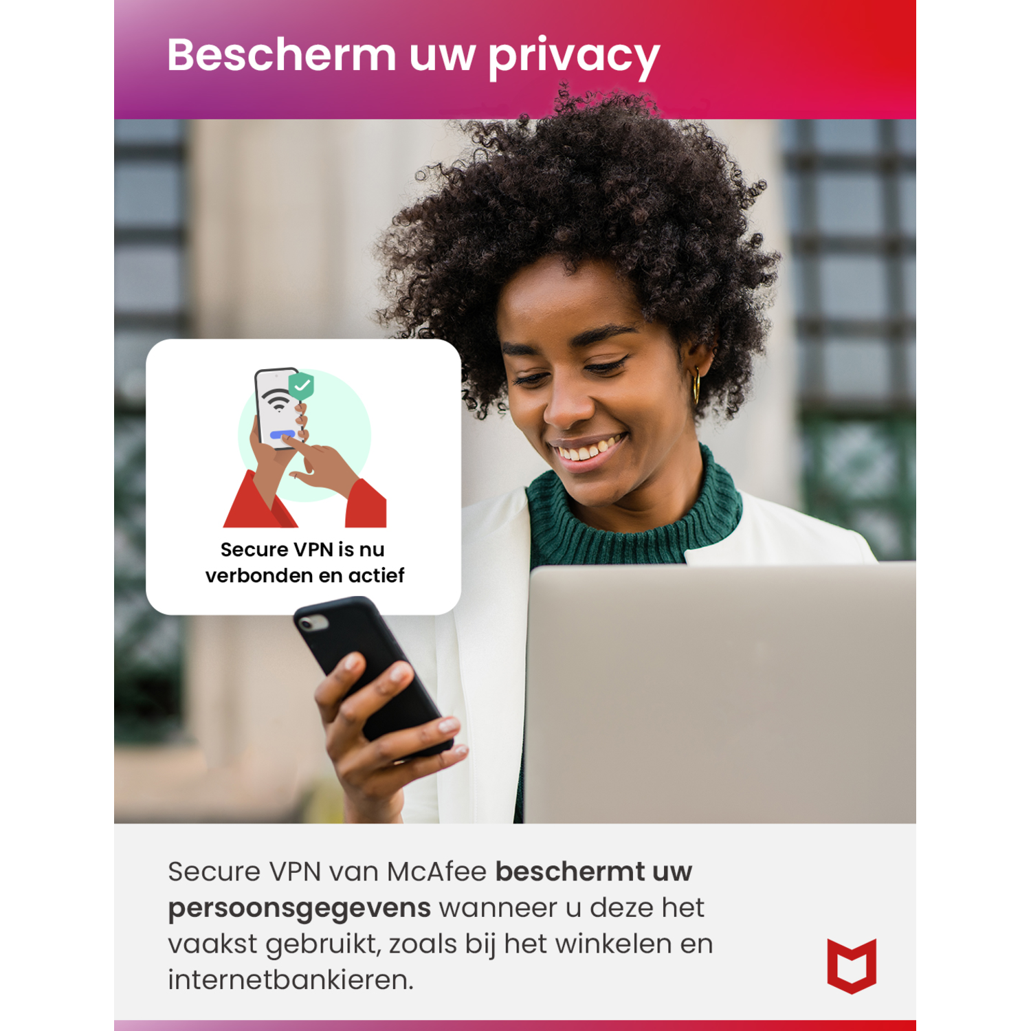 Vrouw gebruikt telefoon en laptop, met Secure VPN-bericht en blij gezicht.