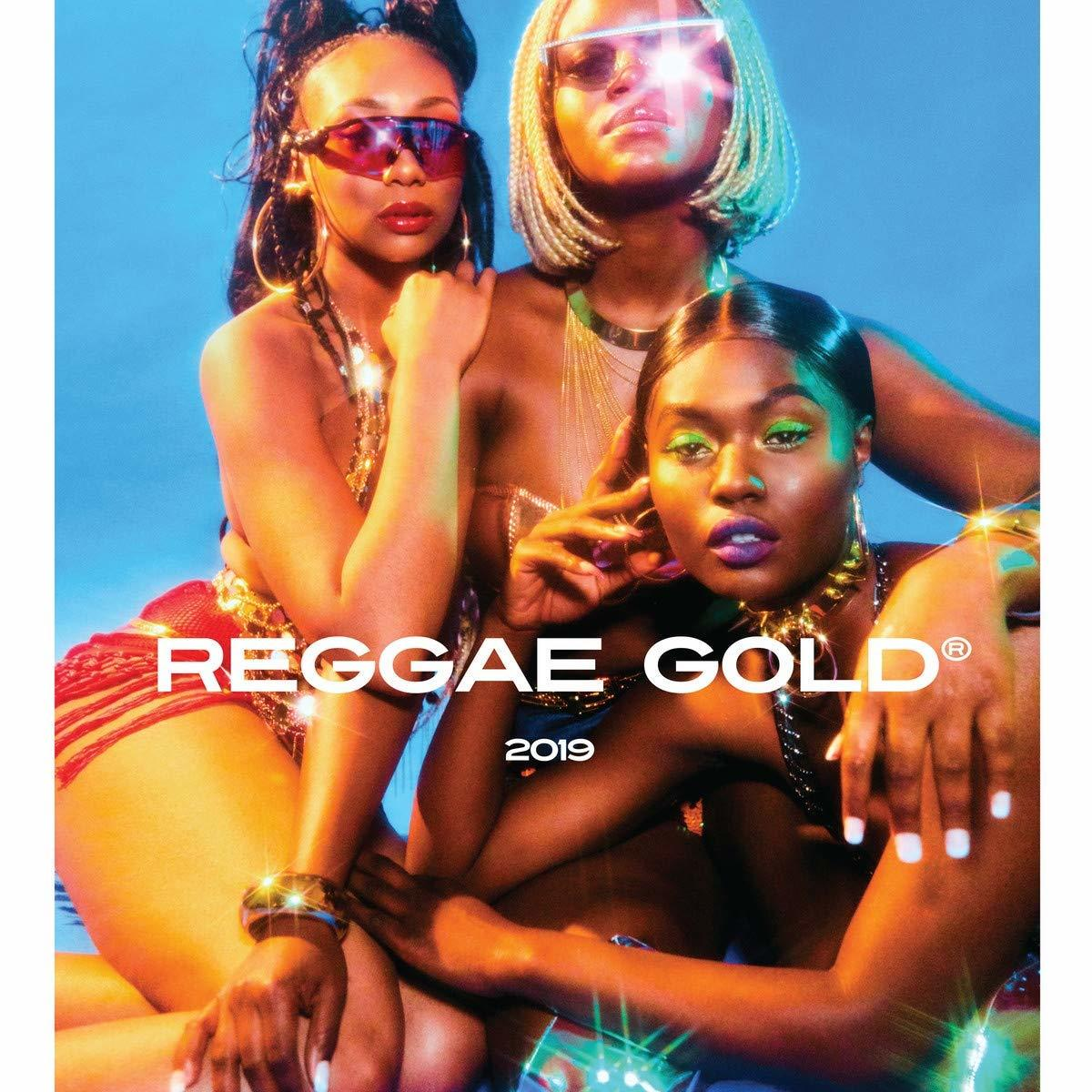 Albumcover: Drei Frauen, farbenfrohe Kleidung, Text 'REGGAE GOLD'.
