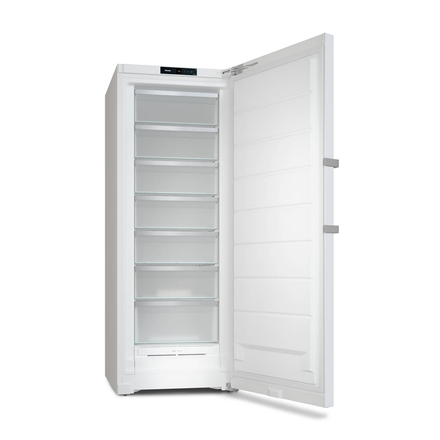 Congelatore bianco con porta aperta, che mostra ripiani e l'interno dell'unità.