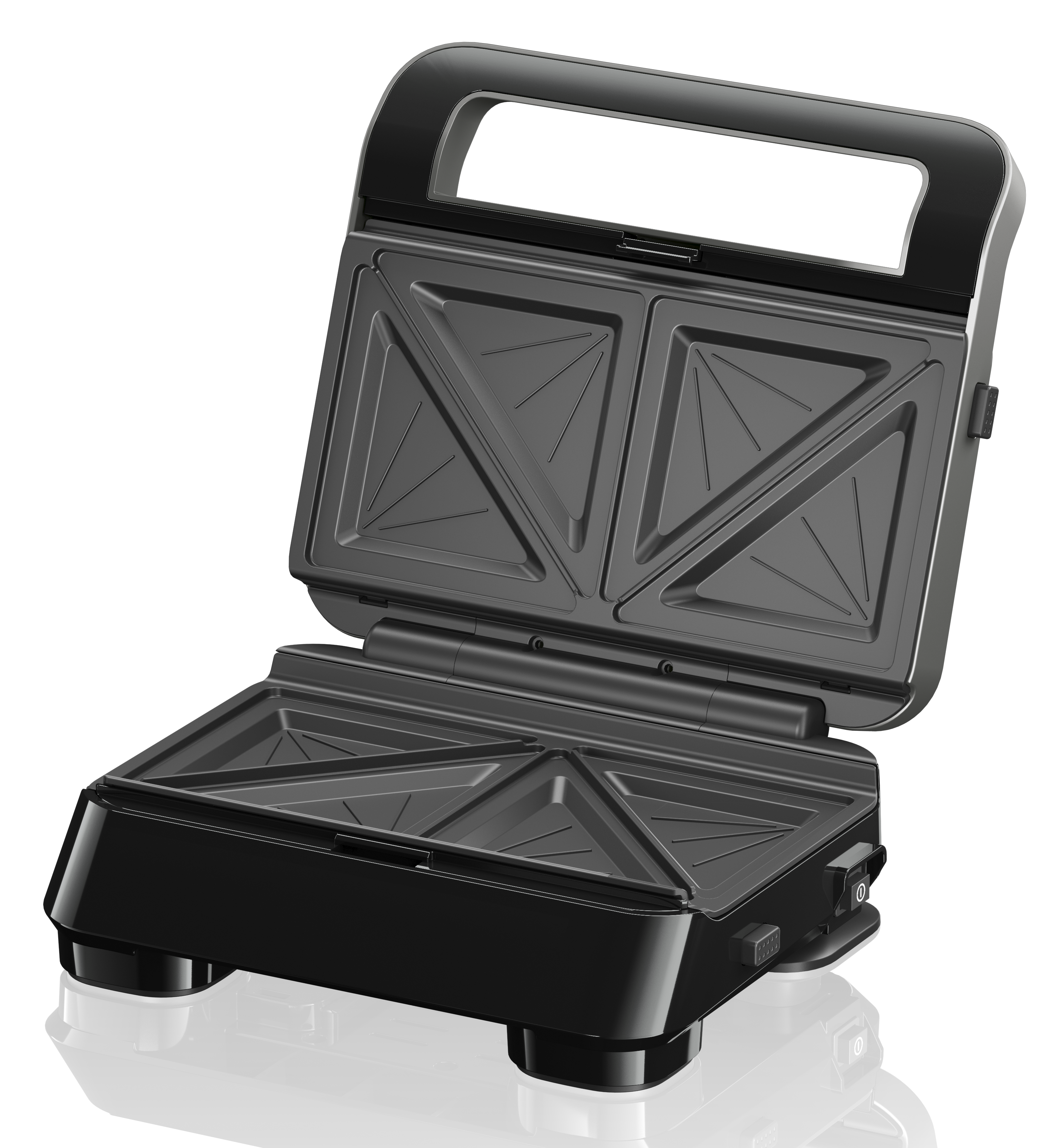 Czarny opiekacz do kanapek, otwarty, pokazujący trójkątne płyty grzewcze. Znajduje się na czarnej powierzchni.