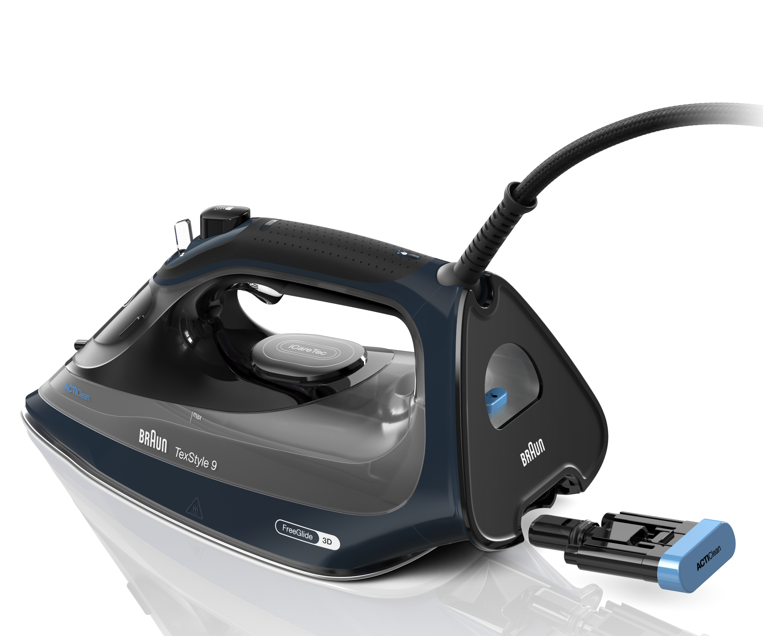 Żelazko z czarnym uchwytem i niebieskimi detalami. Czarny kabel i stacja ładująca.