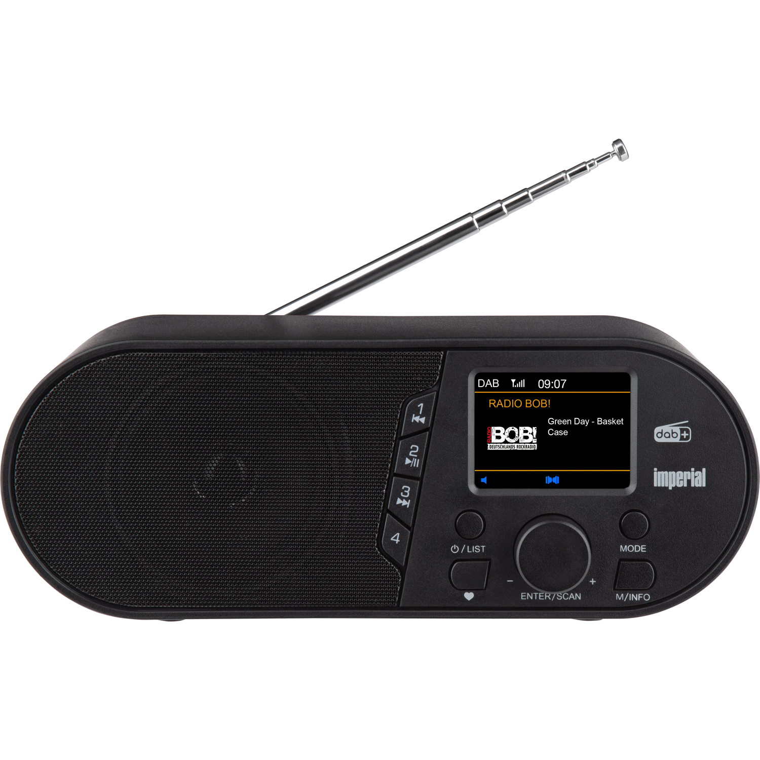 Zwarte digitale radio met een zilveren antenne. Het scherm toont radio-informatie. Het is een DAB-radio.