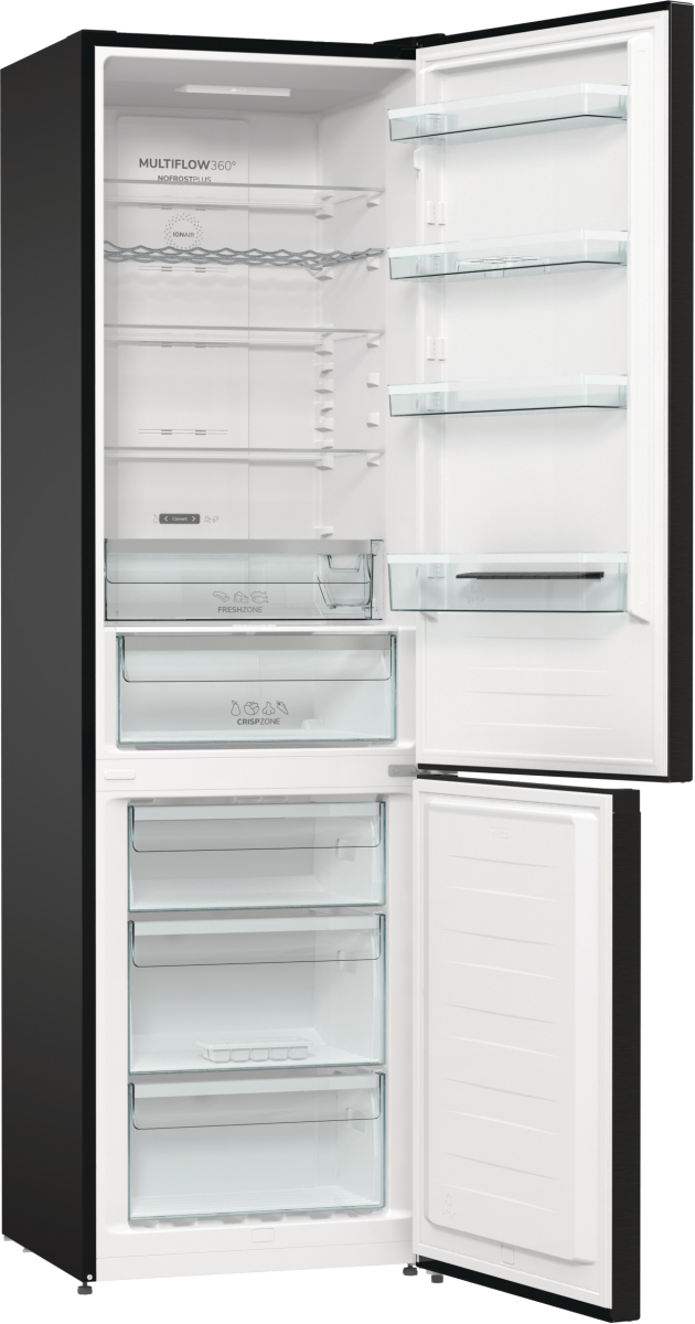 Otwarta lodówka, czarny zewnętrzny i biały wewnętrzny. Widoczne półki.