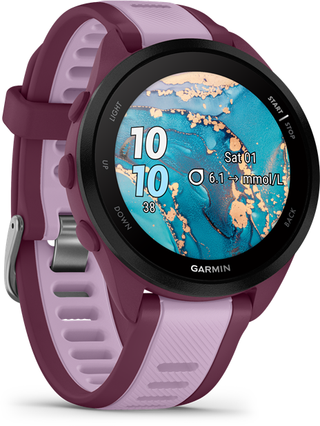Egy Garmin sportóra fekete kerettel, lila és világos rózsaszín pántokkal, adatokkal.