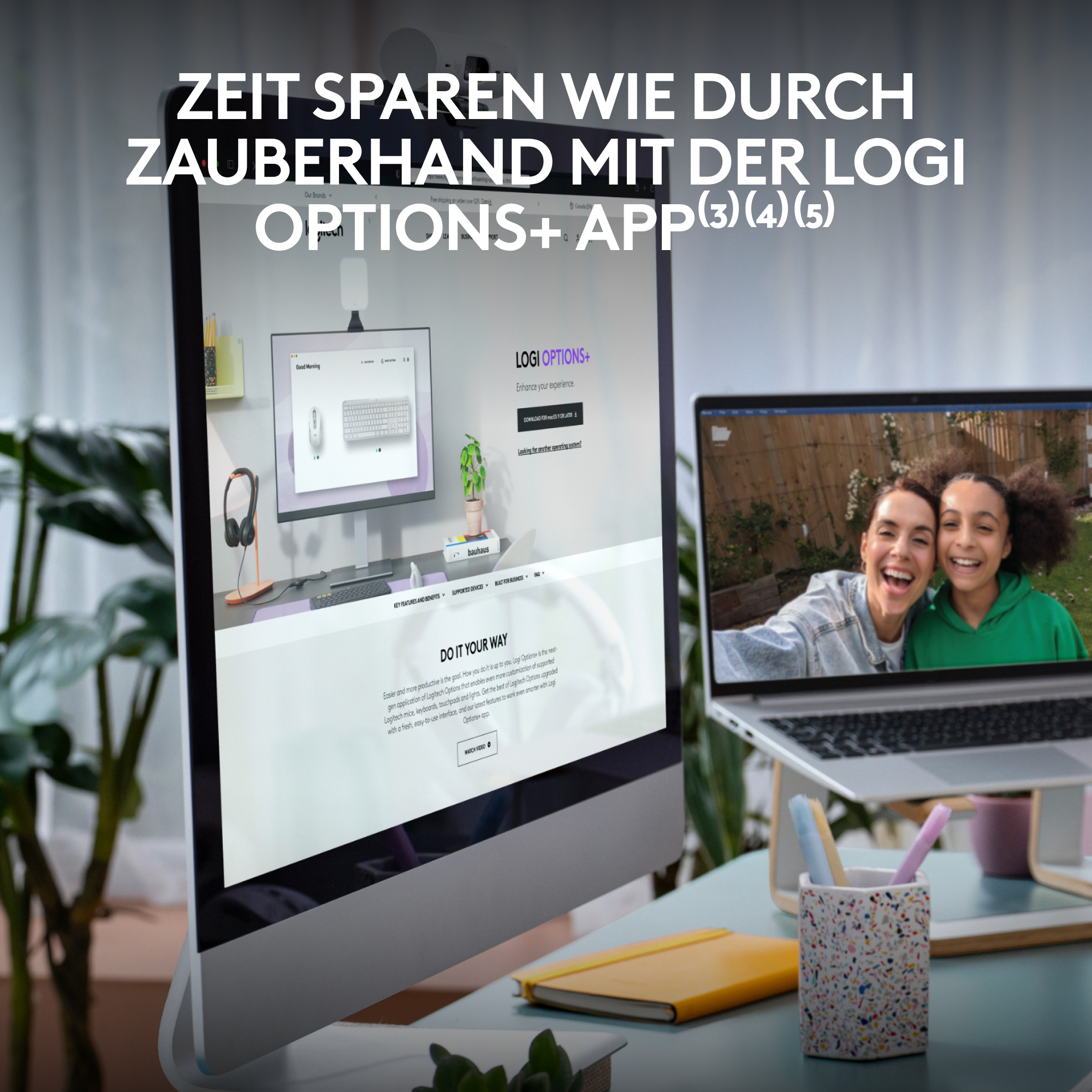 Ein Computerbildschirm, der eine Website mit einer Frau und einem Kind auf einem Laptop-Bildschirm zeigt.