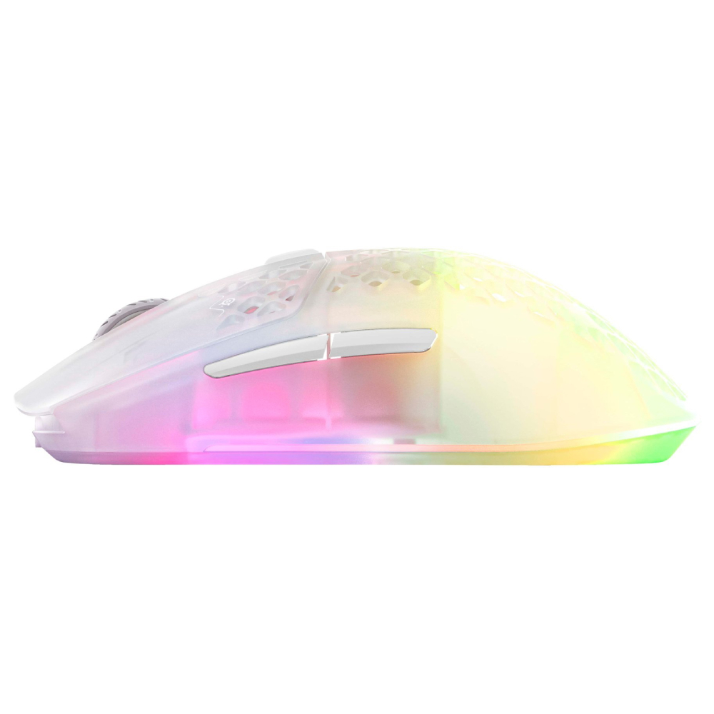 Şeffaf gövdeye ve parlayan RGB ışıklarına sahip bir oyun faresi.