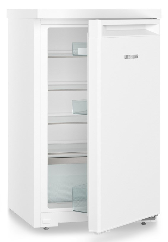 Fehér Liebherr hűtőszekrény, ajtó nyitva, polcokkal és belsővel.
