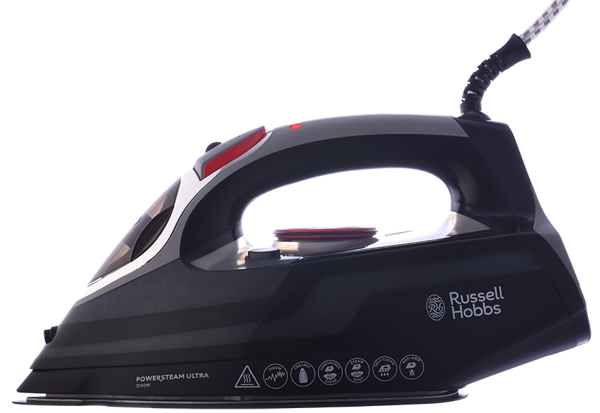 Fekete vasaló piros kiegészítőkkel, oldalnézet. A vasaló fehér háttér előtt van.