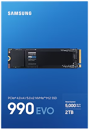 Egy kék doboz egy Samsung 990 EVO SSD-t mutat. A szöveg a dobozon a funkciókat írja le.