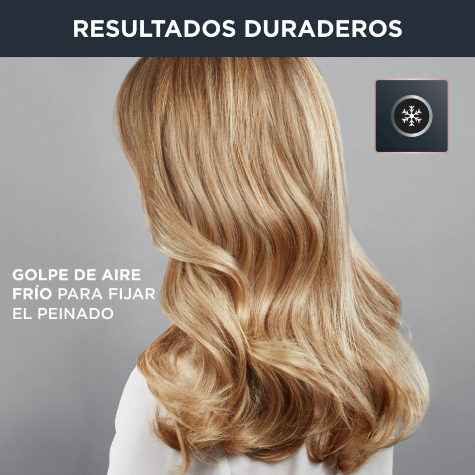 Cabello rubio de mujer peinado con aire frío. Texto: 'GOLPE DE AIRE FRÍO PARA FIJAR EL PEINADO'.