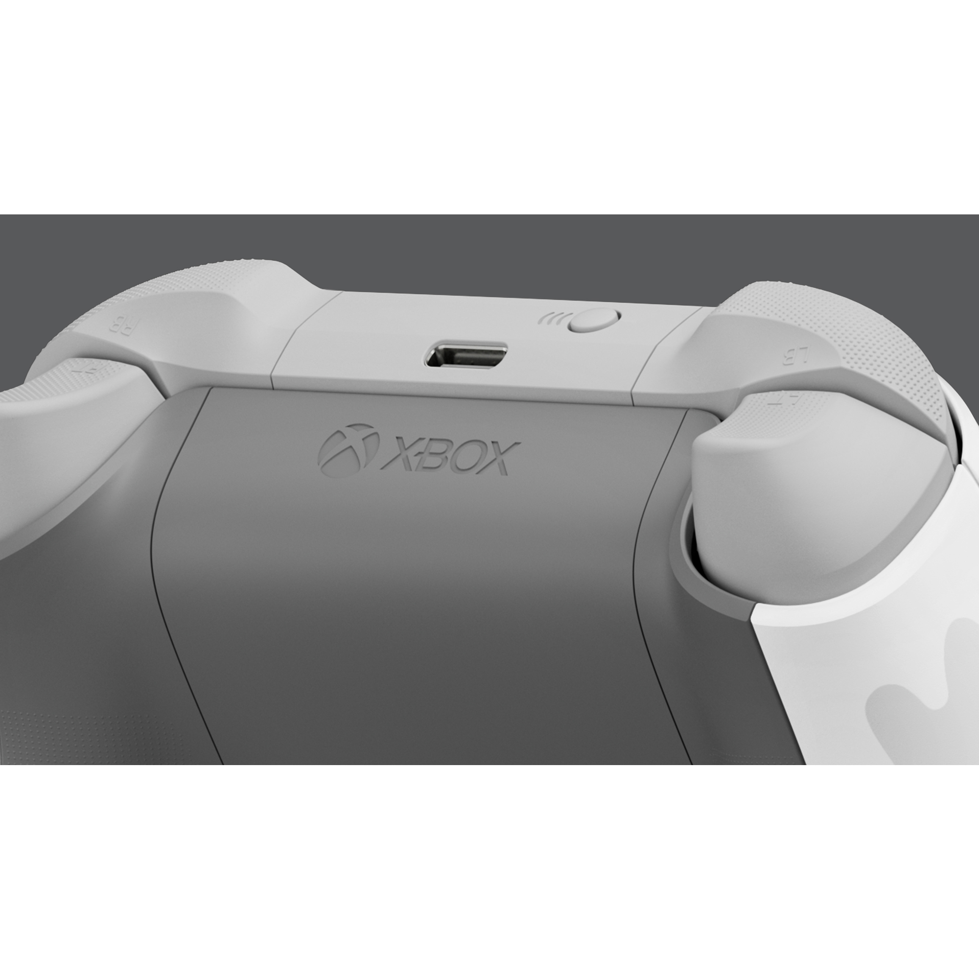 Nahaufnahme eines weißen und grauen Xbox-Controllers, Oberseite mit Knöpfen und Xbox-Logo.