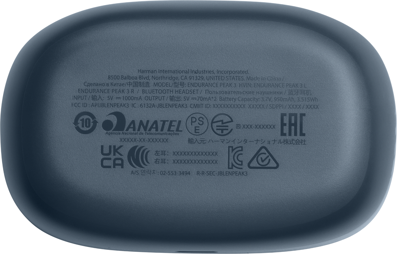 Dunkelblaues Ohrhörer-Etui. Text enthält Unternehmensdetails, Modell und behördliche Informationen mit Logos und Zertifizierungen.