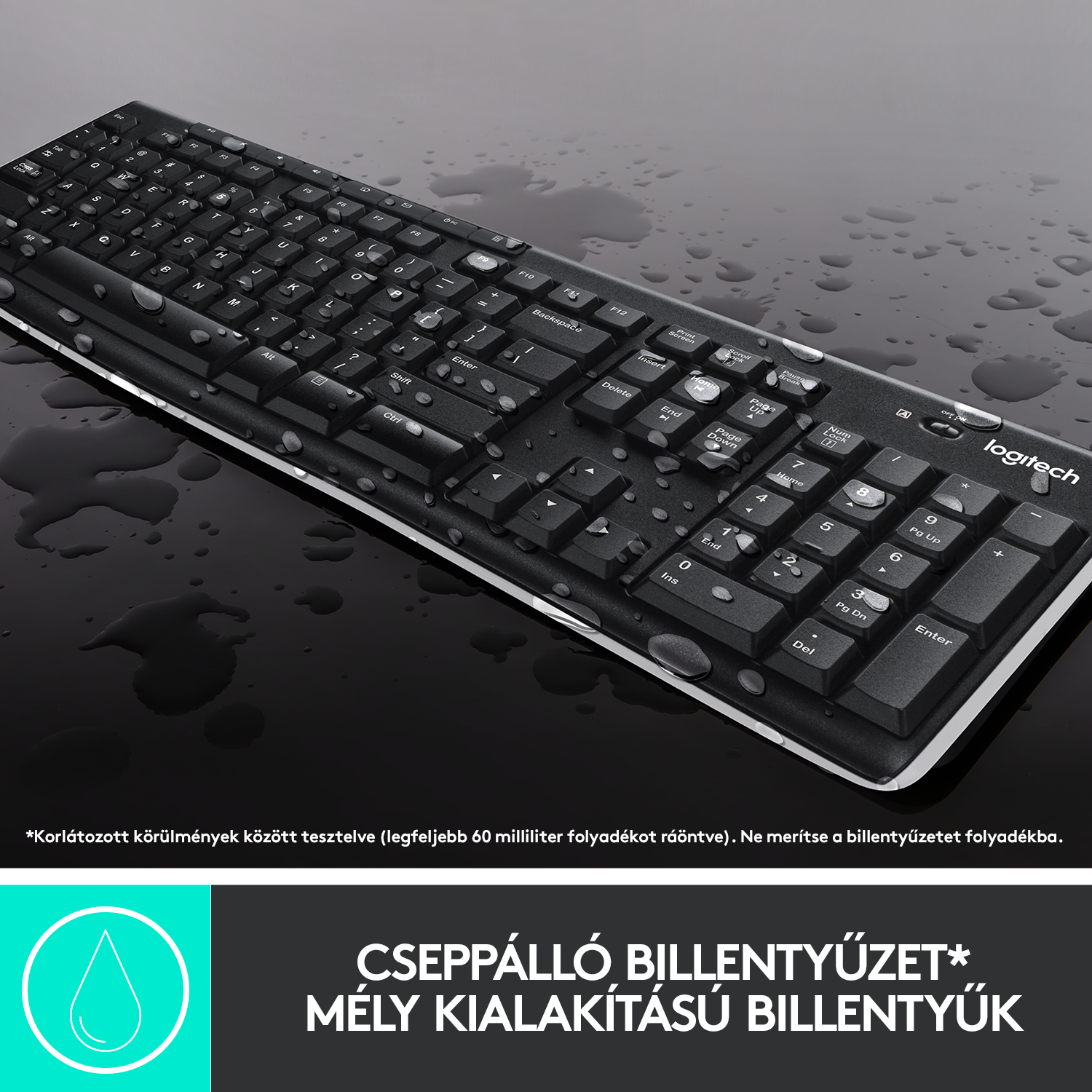 Fekete billentyűzet vízcseppekkel, termék részletekkel.