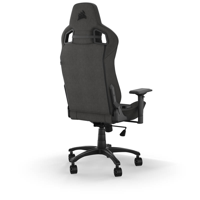 Vista trasera de una silla gaming gris con base y ruedas negras.