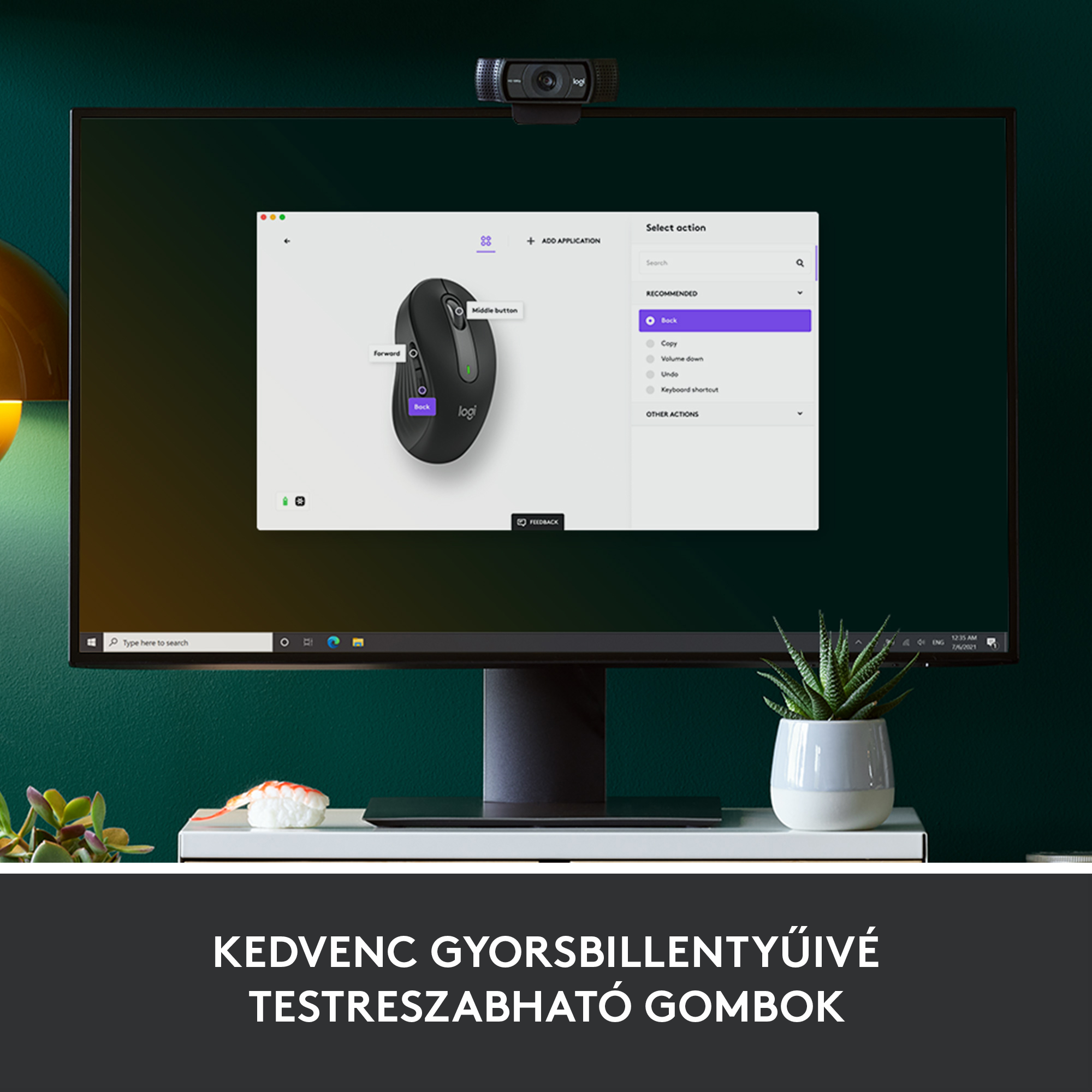 Logitech egér monitoron, testreszabási műveleteket mutatva.