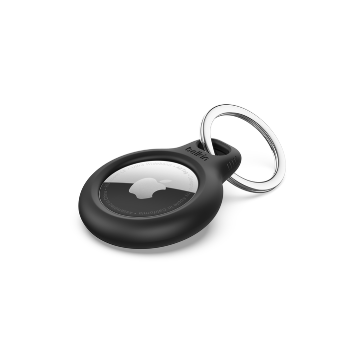 Fekete Belkin AirTag kulcstartó rögzítéssel.