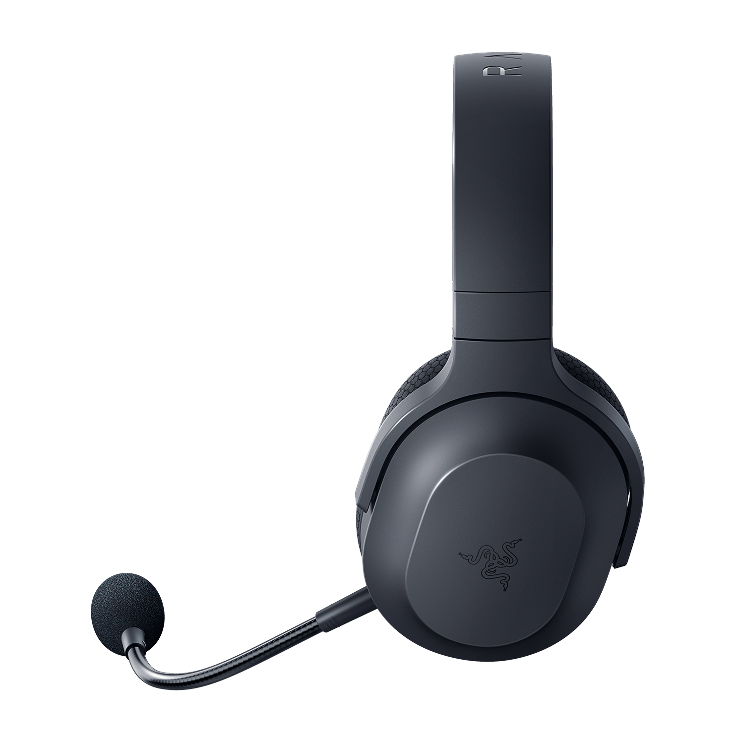 Cuffie da gioco nere con microfono, isolate su sfondo bianco.