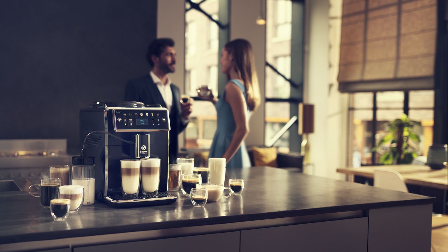 SAECO Kaffeevollautomat Xelsis SM7580/00 Piano Black  Kaffeevollautomat (Klavierlack-Schwarz, Keramikmahlwerk, 15 bar, externer Milchbehälter)