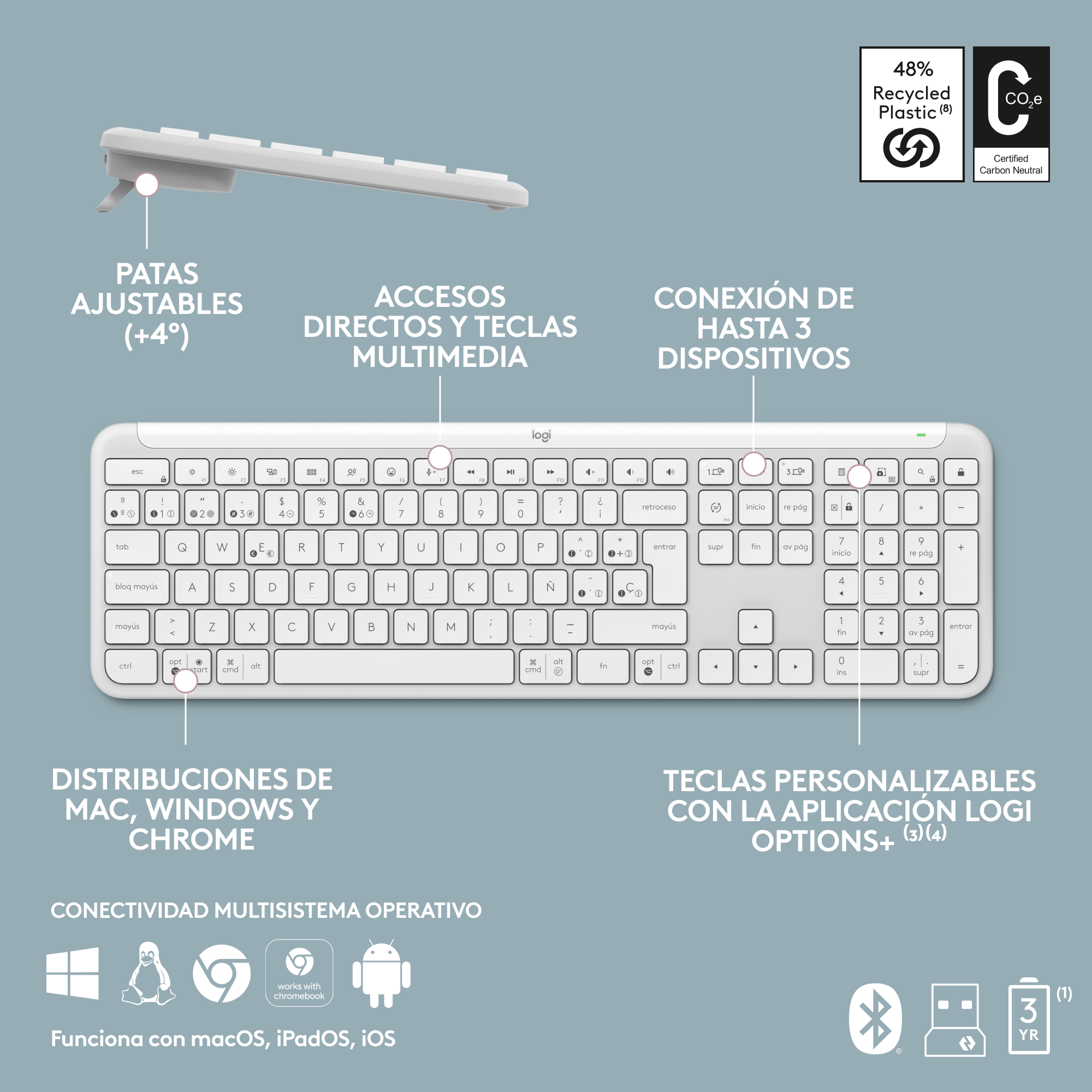 Teclado blanco con teclas multimedia y patas ajustables. Texto en español. 48% plástico reciclado.