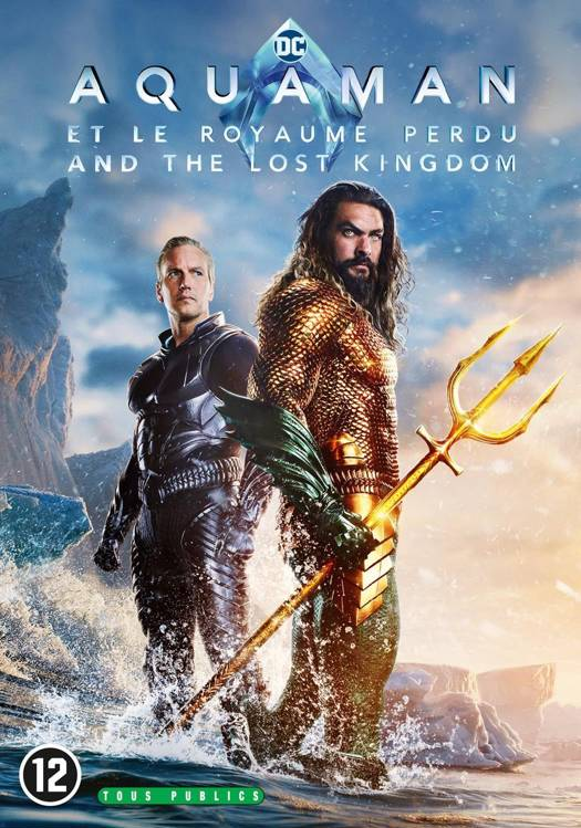 Couverture DVD d'Aquaman and the Lost Kingdom. Deux hommes avec trident dans l'eau. Affiche de film.